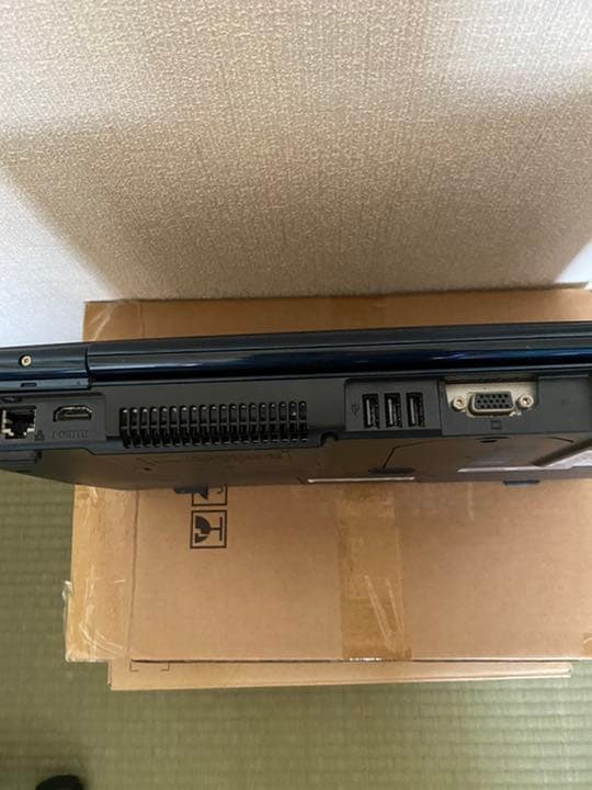 富士通 LIFEBOOK AH550 /5A ジャンク