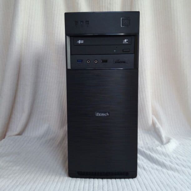 WIN10 バランスの良いPC A8-6600K SSD128GB HD3TB