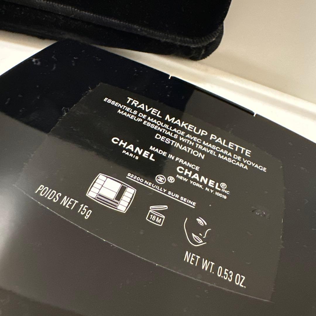 アイシャドウ CHANEL TRAVEL MAKEUP PALETTE