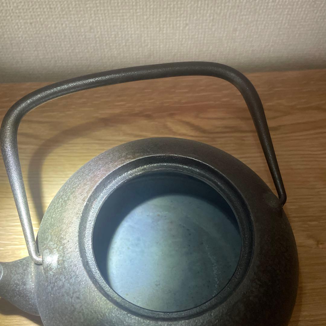 東屋　 鉄瓶