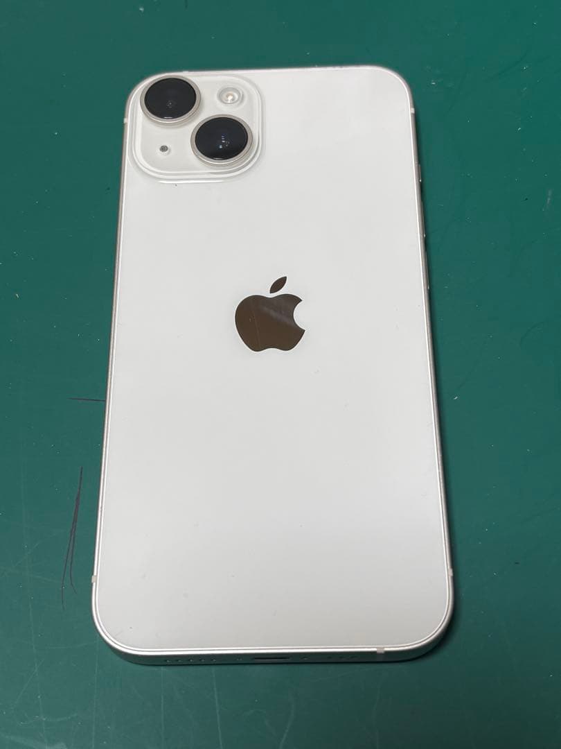 Apple iPhone 14 本体 ESRケース付き