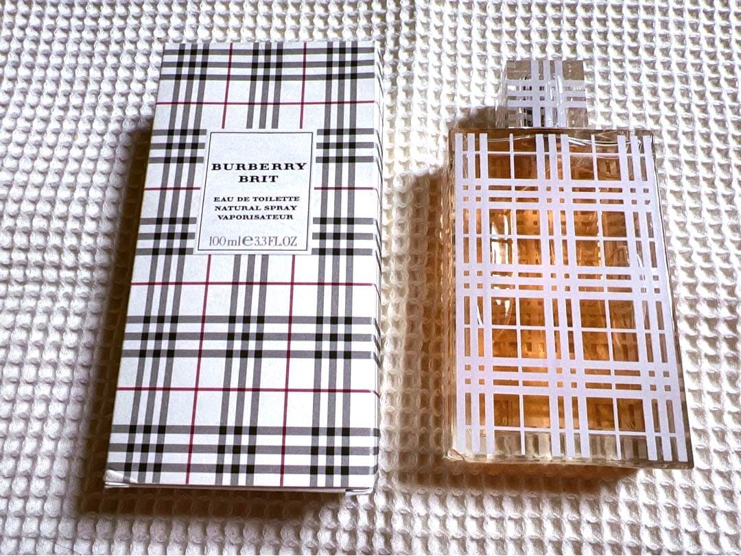 【早い者勝ちセール】バーバリー ブリット オードトワレ　100ml ワンプッシュ