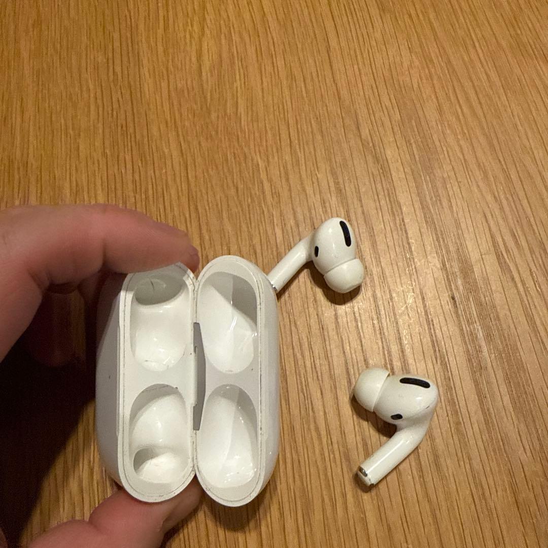 AirPods本体 ホワイト USB-C充電ポート