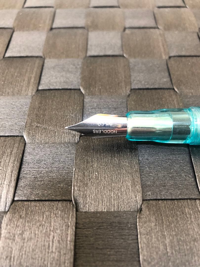 新品未使用 Noodler's Ink AHAB 万年筆 フレックス 透明軸
