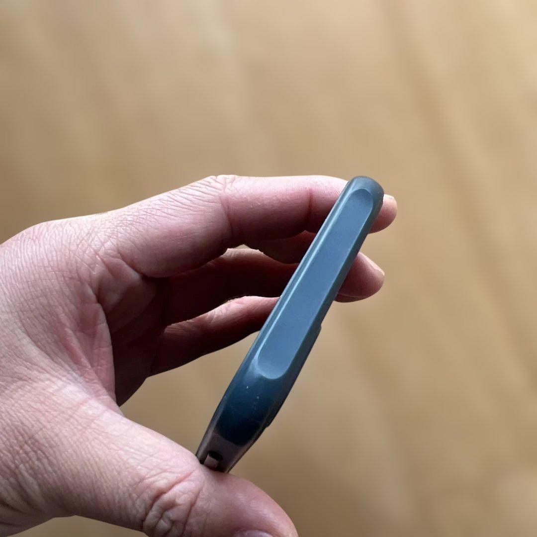 iPhone 8 64GB キズが少ないケース付き