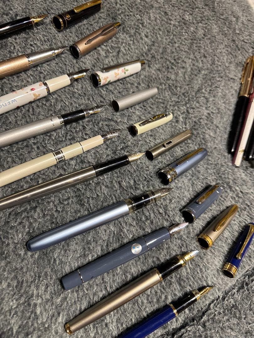 d*7様 万年筆 ボールペン まとめ売り 75本