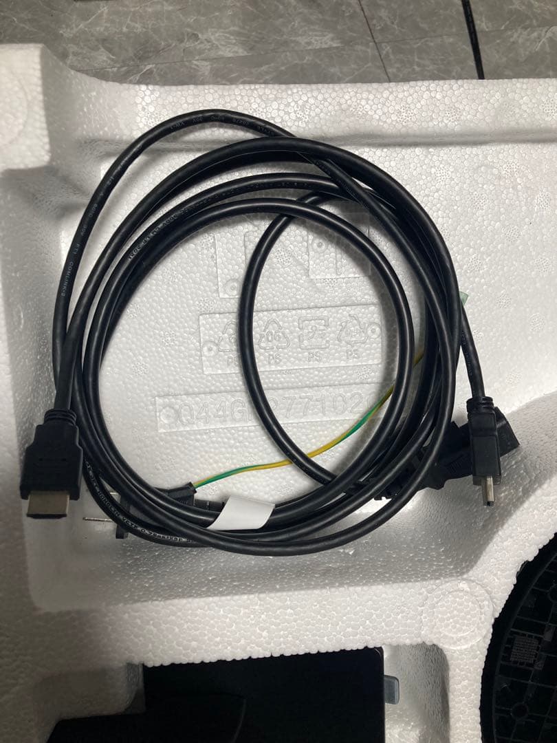 AOC 144Hzゲーミングモニター23.8インチ
