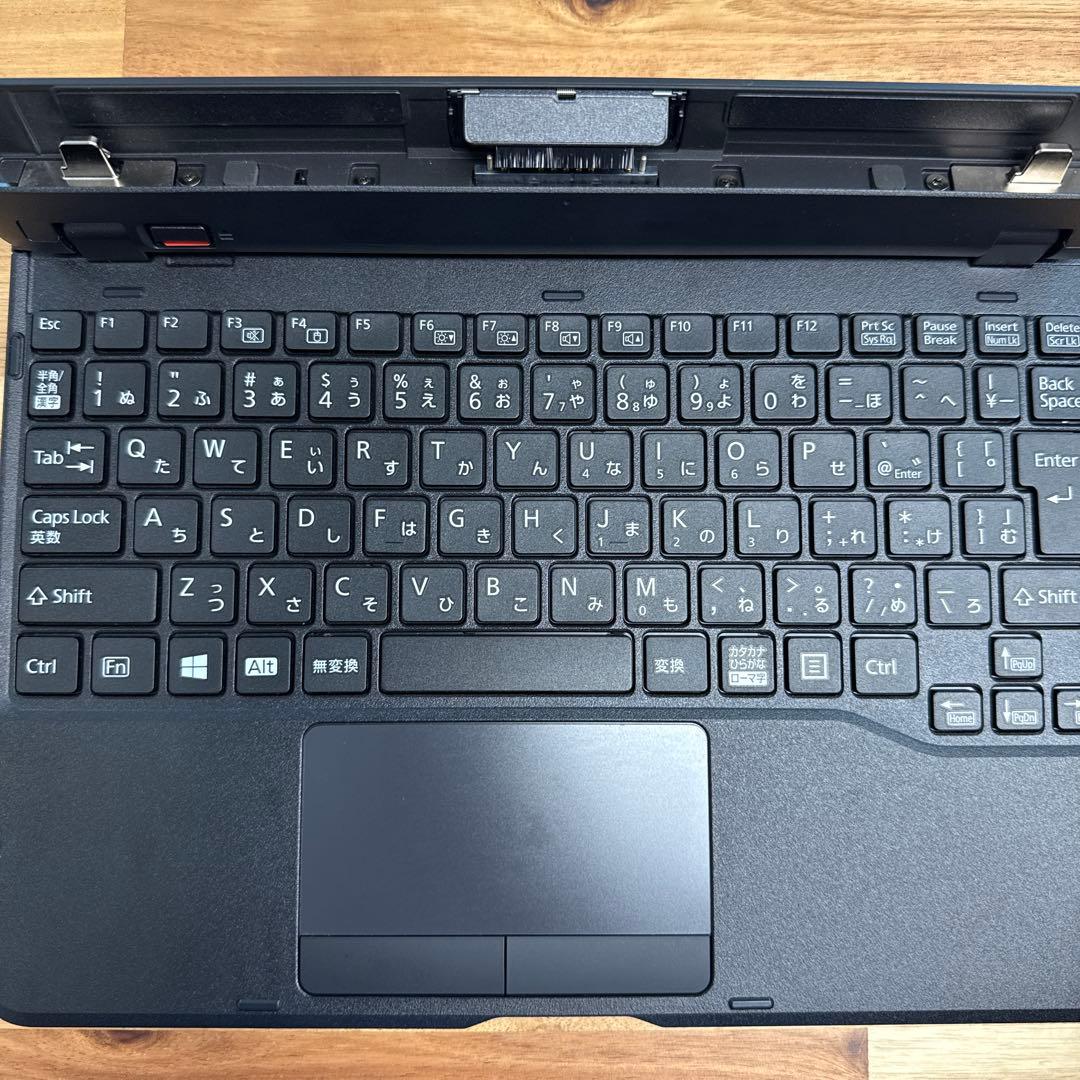 富士通 arrows WindowsタブレットWQ2/F1 SSD256GB