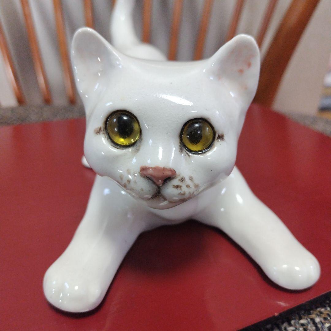 ウィンスタンレイキャット（ケンジントンキャット）サイズ３の白猫