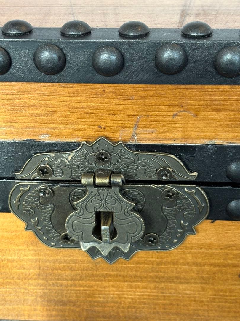 千両箱　アンティーク錠前付き　手作り品