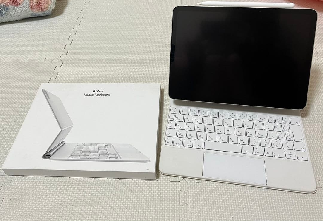 iPad Air第5世代　Apple Pencil第2世代　キーボードセット