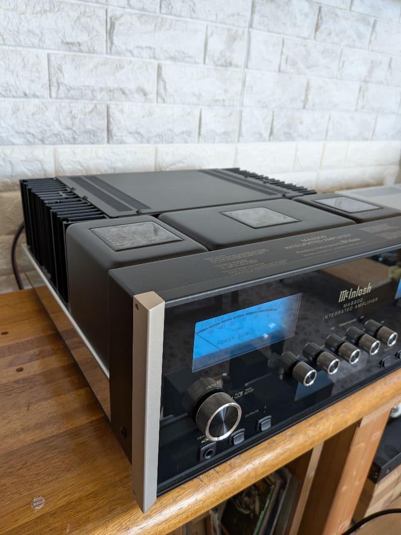 アンプ McIntosh MA 8900
