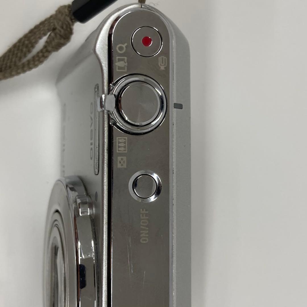CASIO EXILIM シルバー コンパクトデジタルカメラ⭐︎