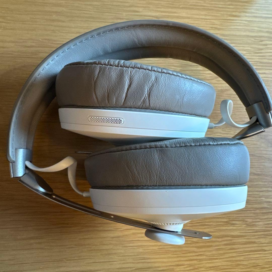ゼンハイザー MOMENTUM Wireless ヘッドフォン　ホワイト