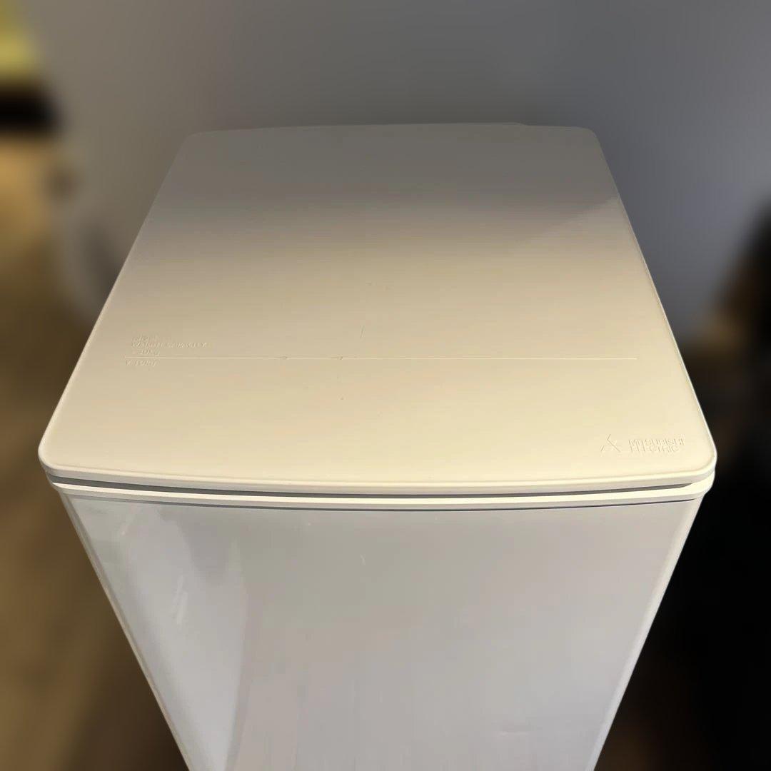 三菱電機冷蔵庫MR-P15E2H-W 2022年製 146L 一人暮らし　生活