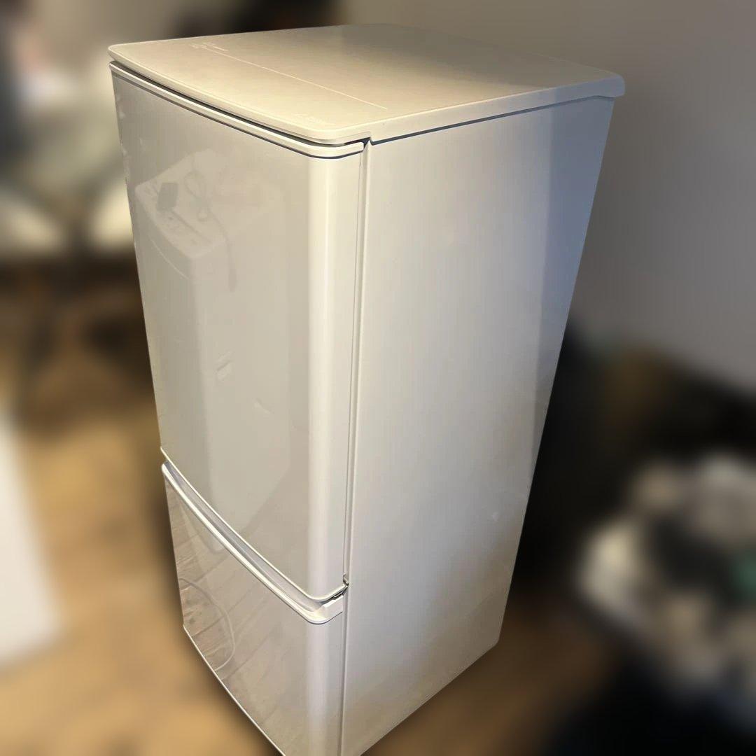 三菱電機冷蔵庫MR-P15E2H-W 2022年製 146L 一人暮らし　生活