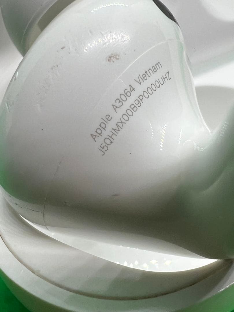 Apple  AirPodsPro 第3世代 L 左耳のみ 3001