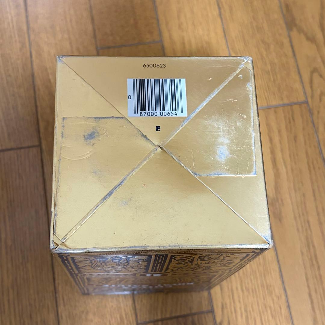 ウイスキー CHIVAS  SALUTE AGED 21 YEARS 750ml