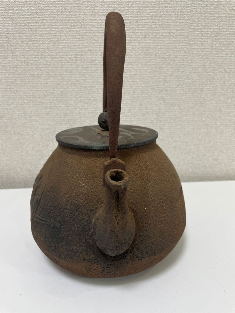【現状品】鉄瓶 京鉄瓶 龍文堂 本体彫有 アンティーク 時代物 茶道 美術品