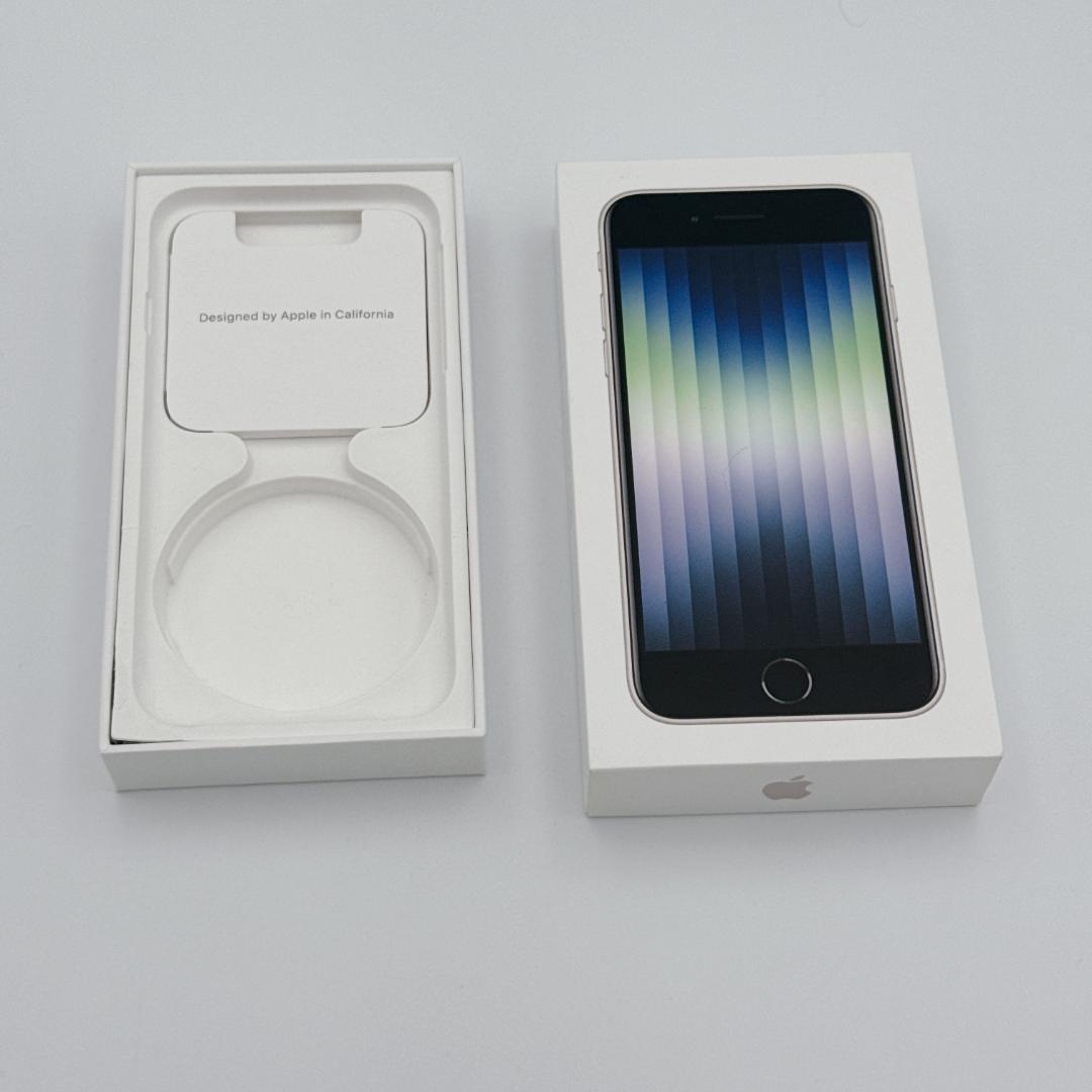 【美品】iPhoneSE第3世代 64GB SIMフリー MMYD3J/A