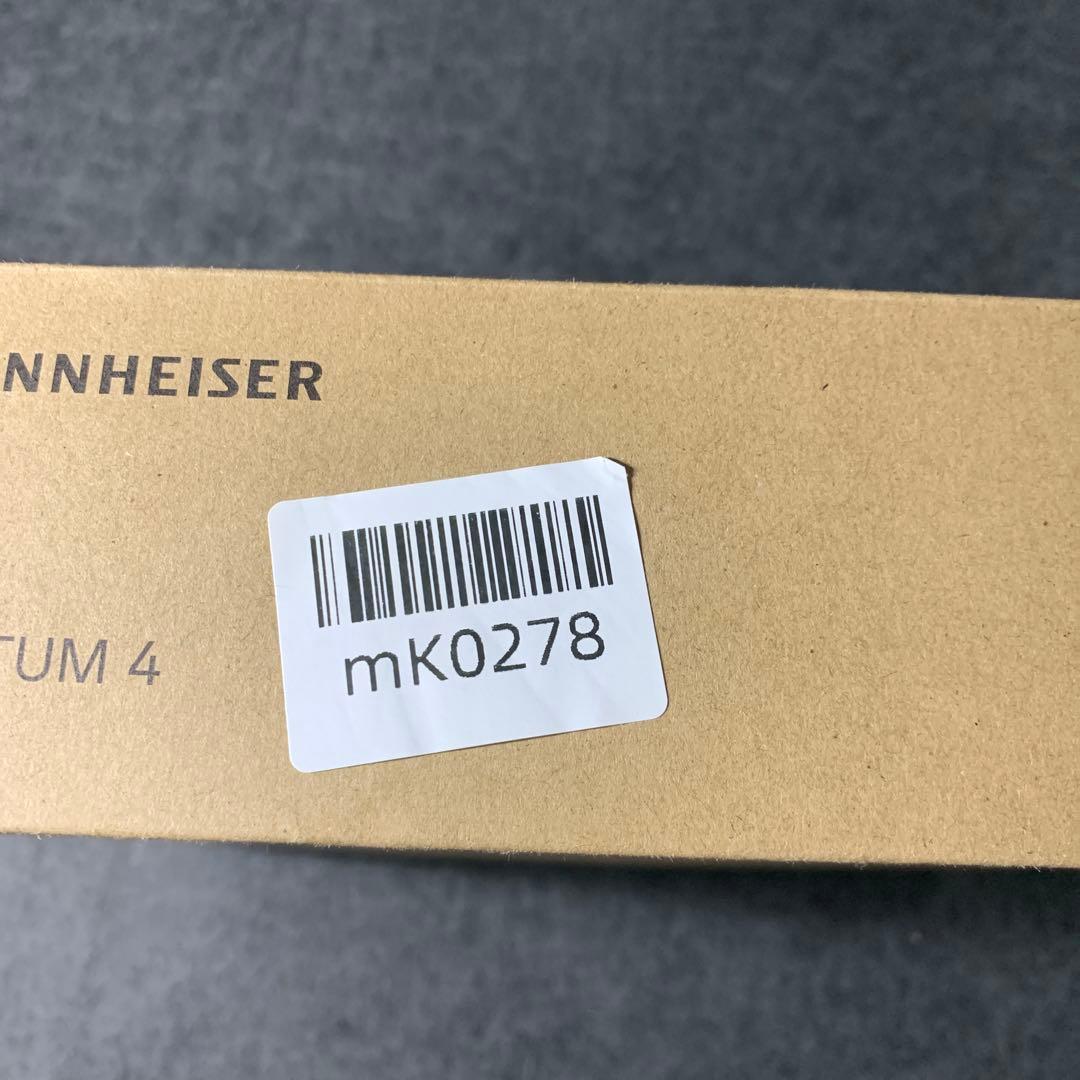 Sennheiser Momentum 4 Wireless 本体