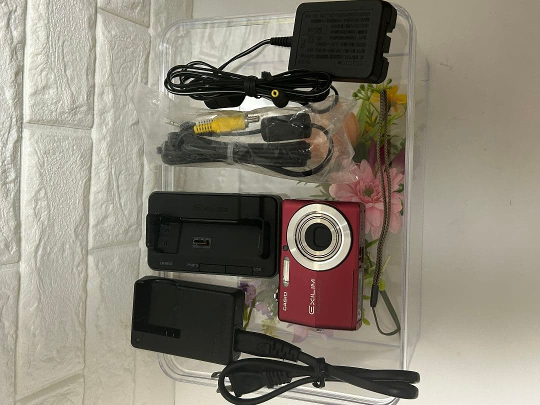 【動作OK】CASIO EXILIM EX-Z700 レッドコンパクトデジカメ