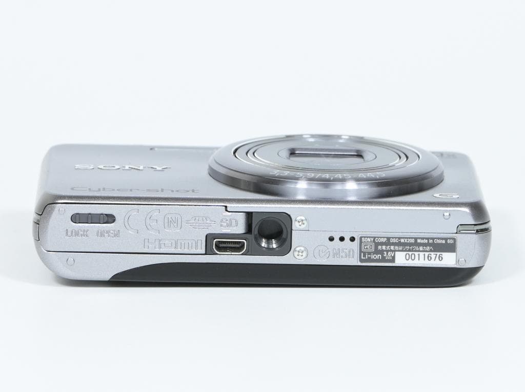【美品】 ソニー　SONY CyberShot DSC-WX200 シルバー