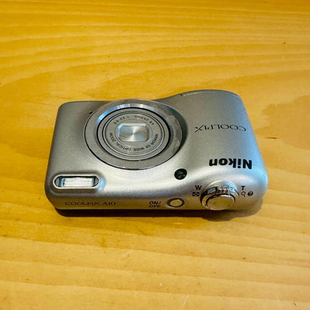 Nikon デジタルカメラ COOLPIX A10 シルバー