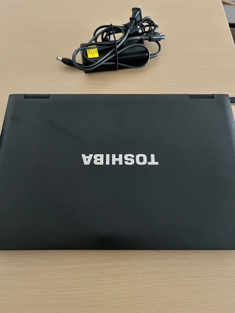 TOSHIBA ノートパソコンcorei5 dynabook satellite