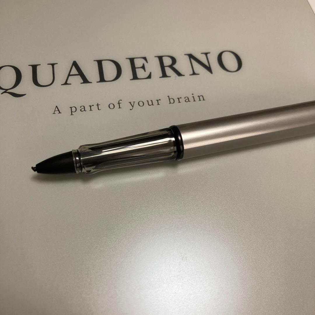 QUADERNO A4 (Gen. 2) 専用ペン付き