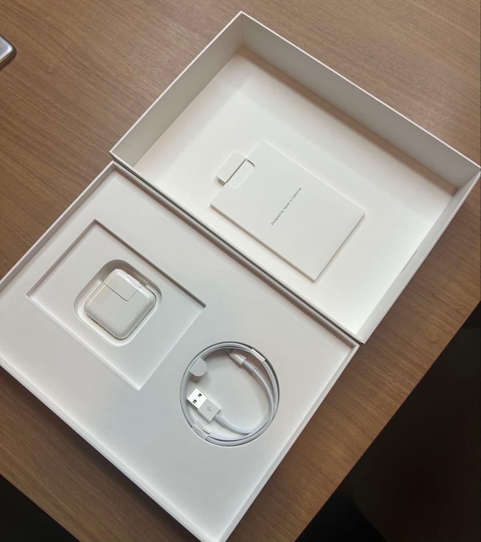 (新品未開封)iPad (第6世代) A1893 32GB Wi-Fiモデル