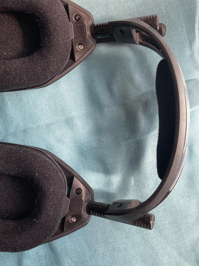 ASTRO A50 ワイヤレスヘッドセット + ベースステーション　(ジャンク)