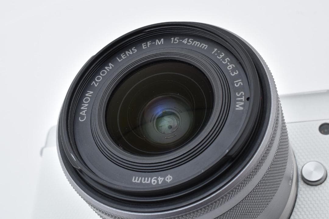 【美品】キヤノン Canon EOS M100 レンズキット