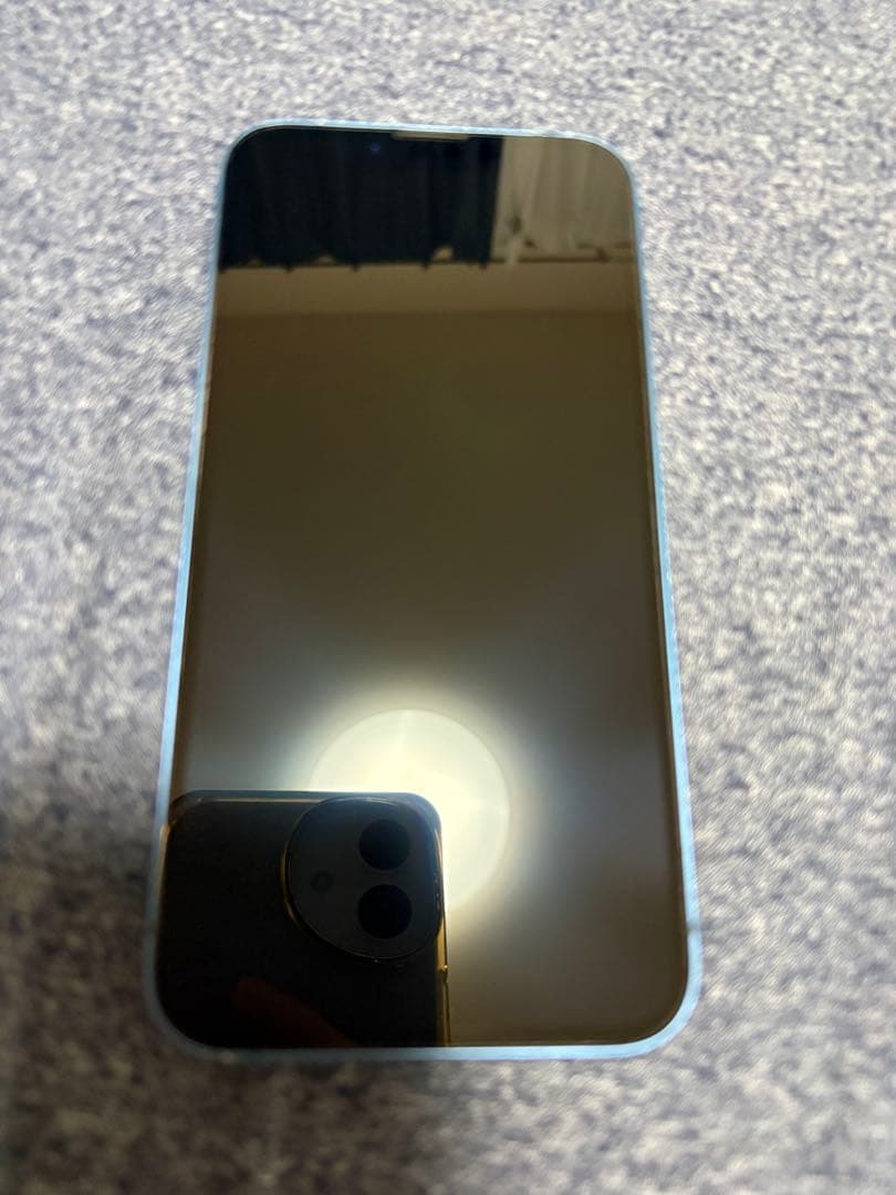 ジャンク品　Apple iPhone 13 青 背面傷あり