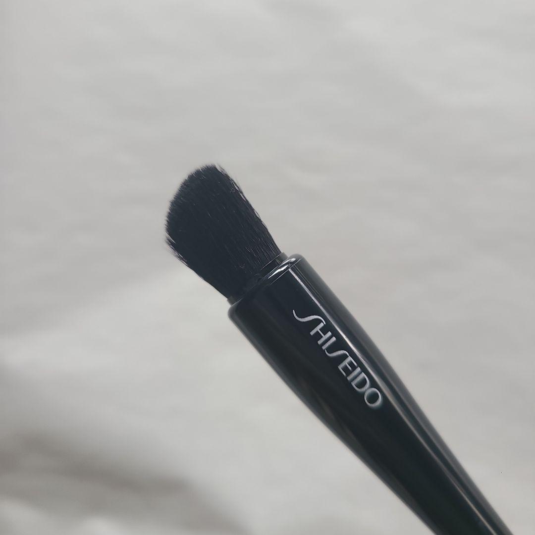 SHISEIDO　メイクブラシ4本　ブラシクリーナー