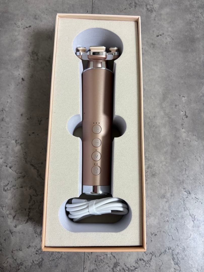 【美品・動作確認済】ZOGANKIN BLOOM 美顔器 EMS