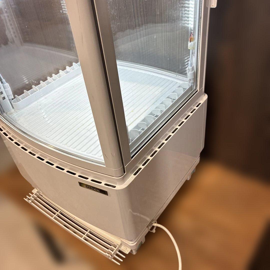 サンデン　冷蔵ショーケース　AG-C68P