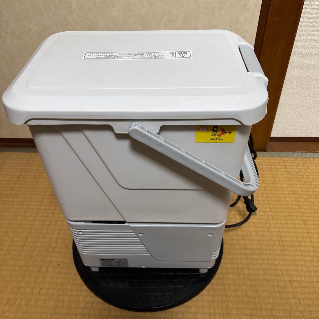 アイリスオーヤマ 高圧洗浄機　タンク式　SBT-412N 開封済未使用　備品完備