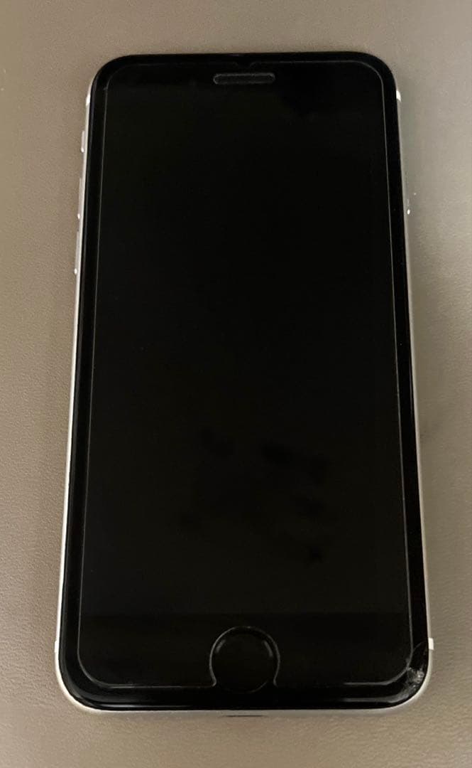 Apple iPhone SE2 64GB ホワイト 本体