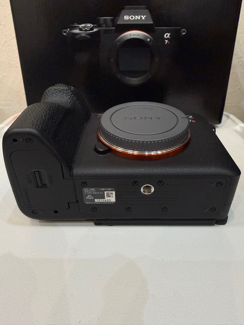 【極美品】SONY α7RV ボディ　シャッター回数1411前後！