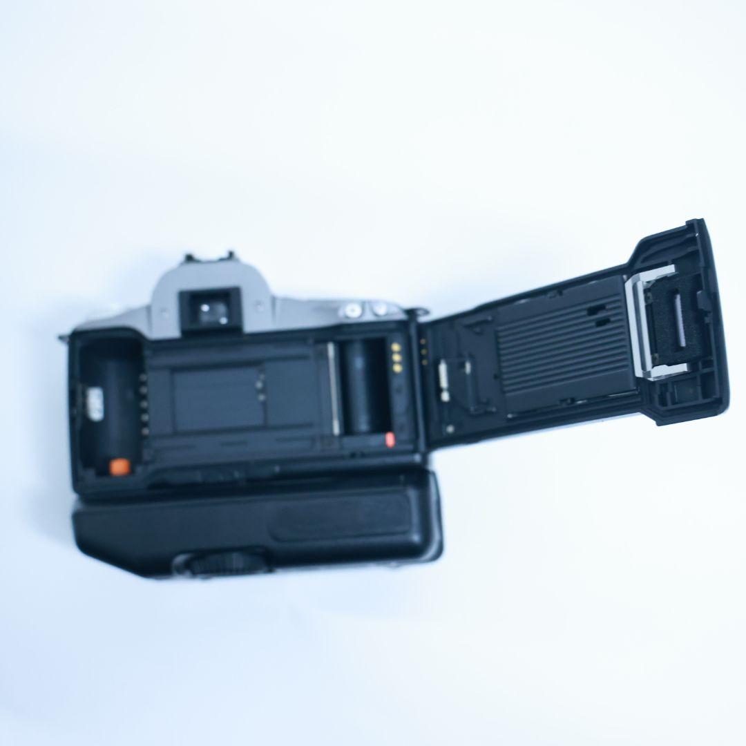 フィルムカメラ Canon EOS ⅢL　バッテリーパックレンズ 電池付き