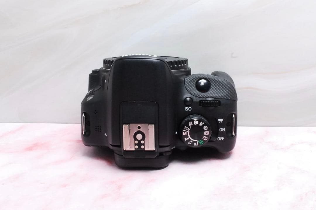 ✨大切な瞬間を逃さない✨Canon Kiss X7✨超軽量✨高画質✨