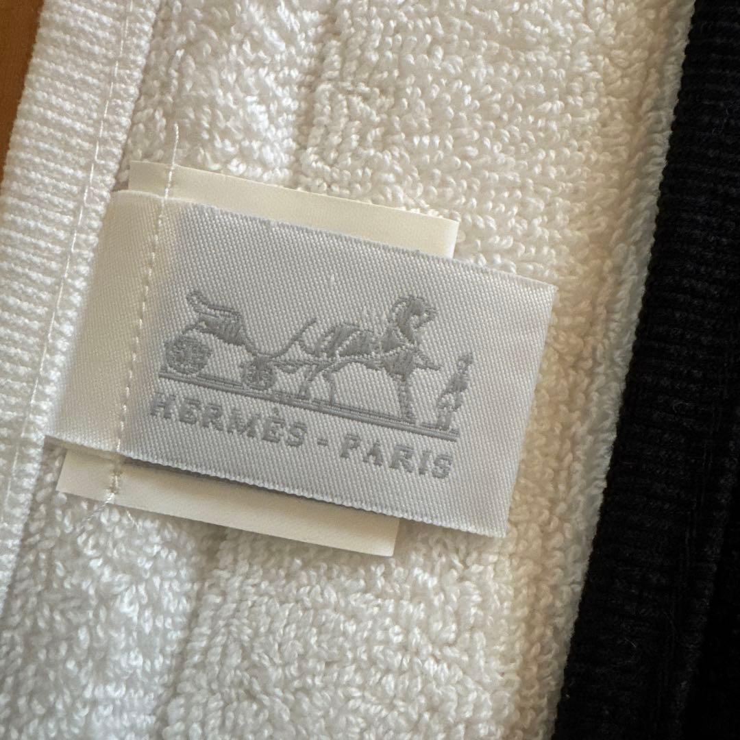 HERMES タオル 2枚セット ホワイト ブラック【開封未使用品】