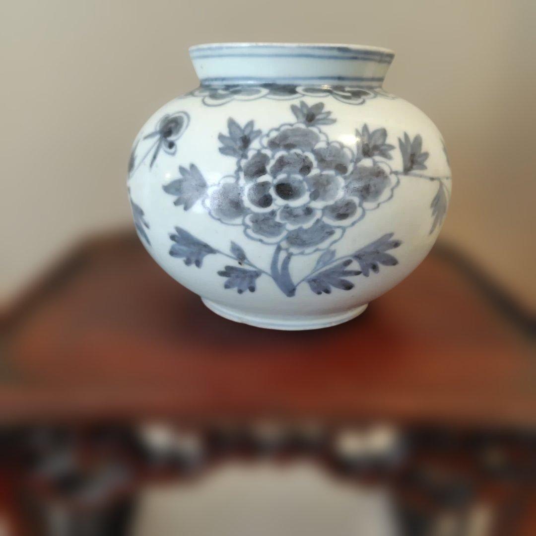 李朝染付壺　花入