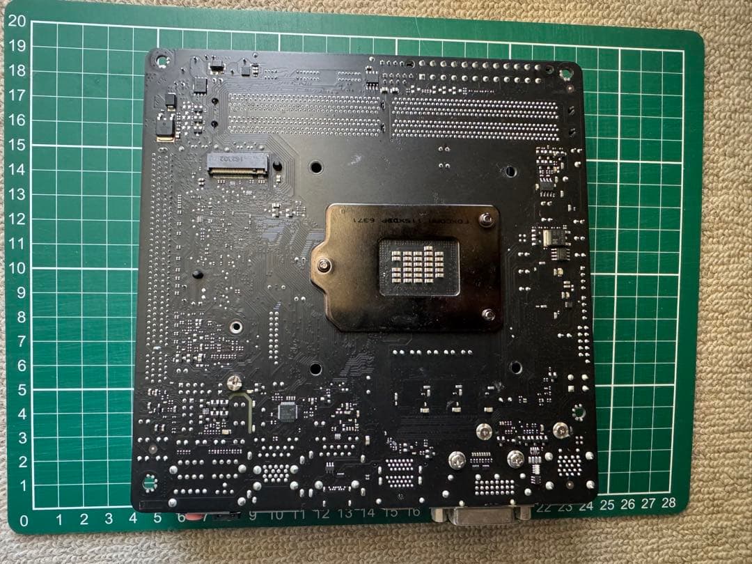 GIGABYTE Z170N-WIFI(i7-7700K + CPUファン)