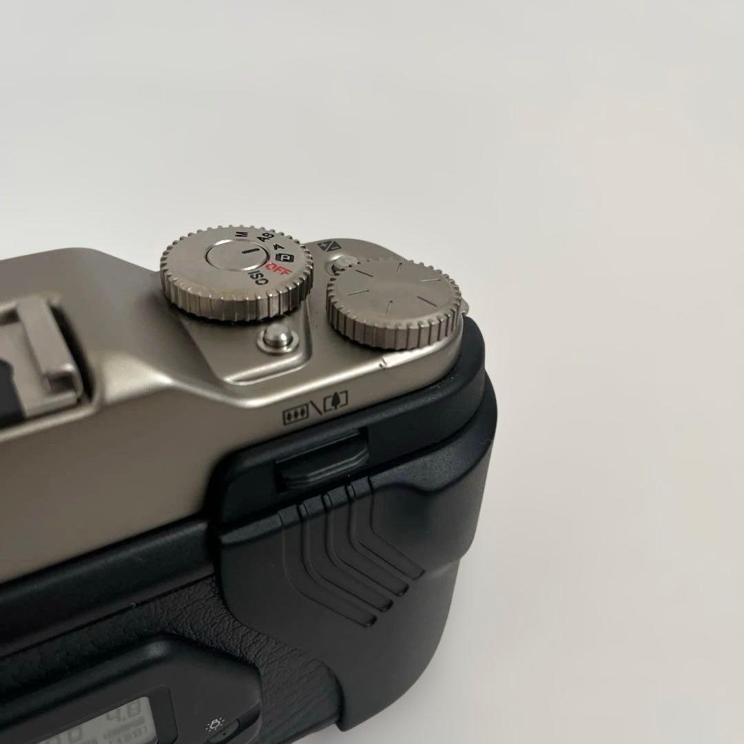 Fujifilm GA645zi professional 中判カメラ