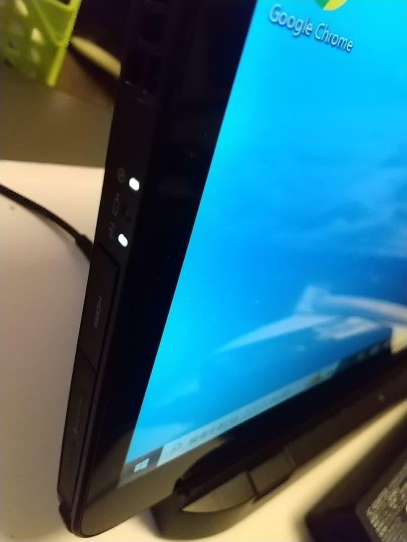 富士通 Q737/R Windowsタブレット本体/クレードル＋ACアダプター