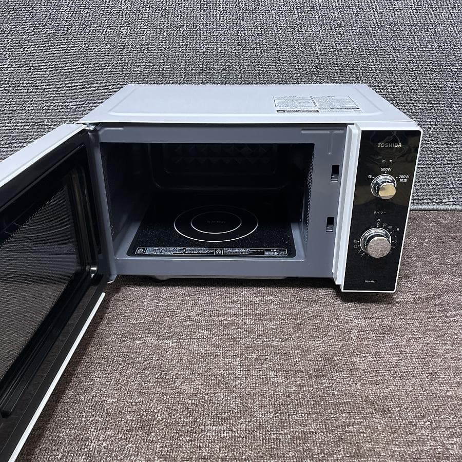 2022年製■東芝 電子レンジ フラット庫内 ヘルツフリー ER-WM17-W
