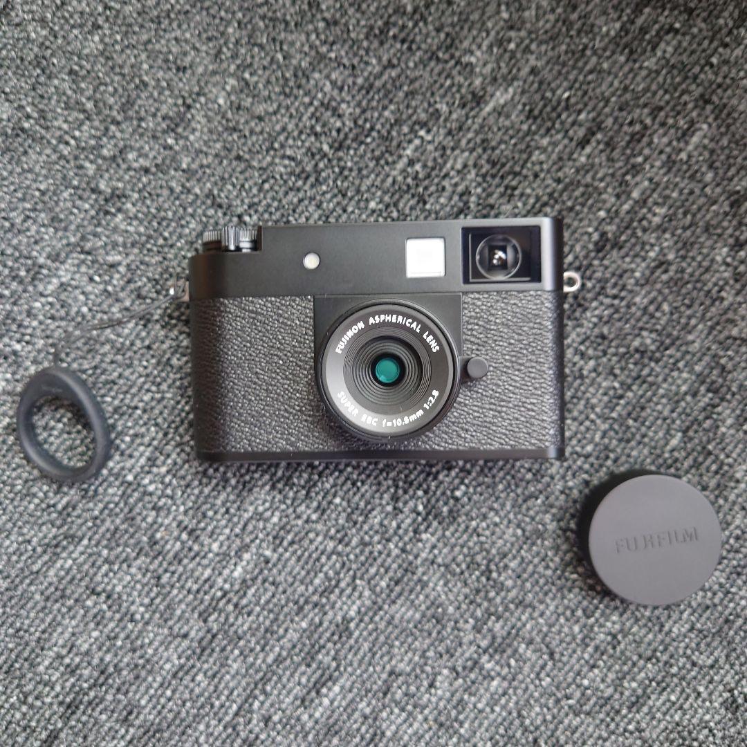 Fujifilm X-half デジタルカメラ ブラック