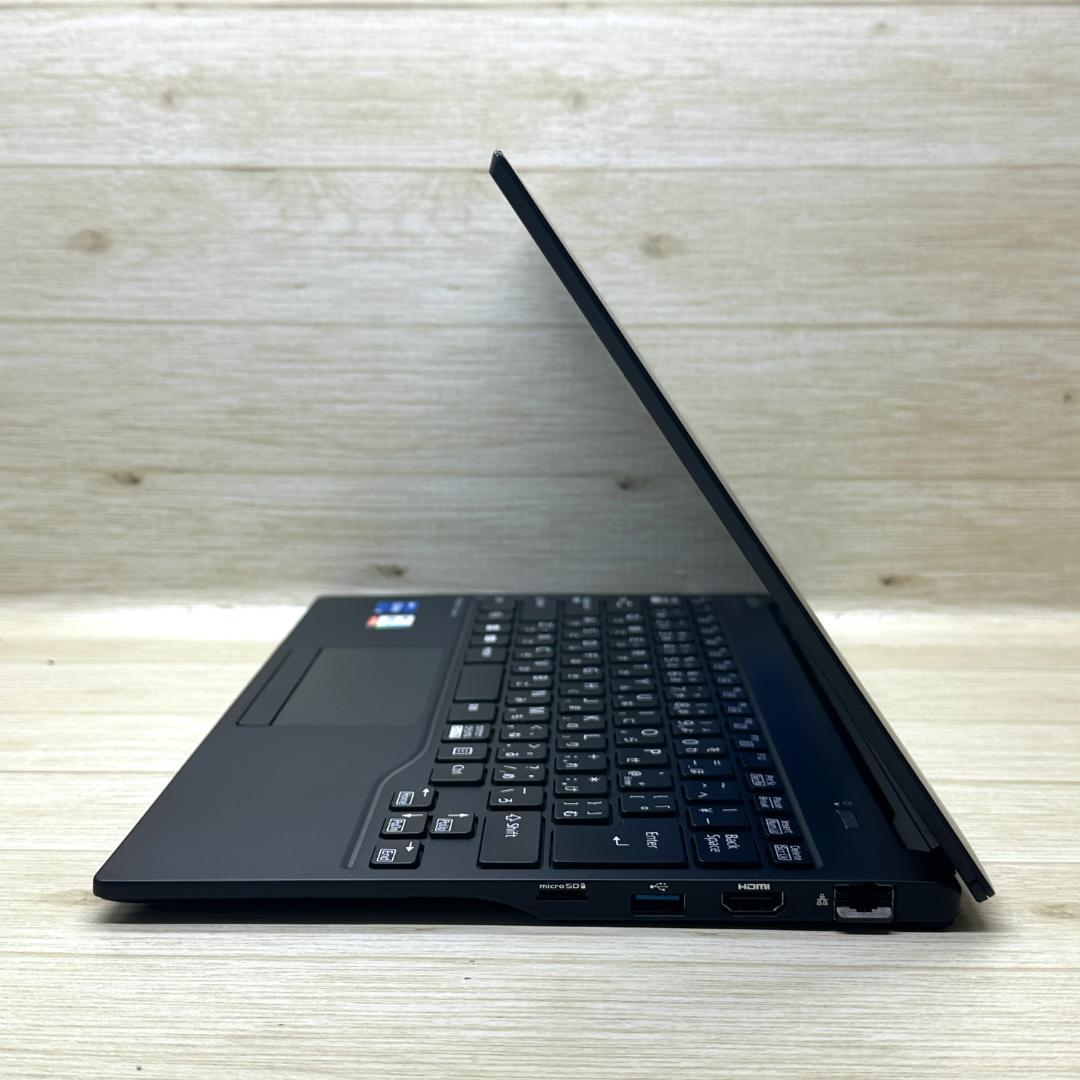 ★2023年製★ 第13世代Corei5 薄型&軽量モデル 富士通 J21